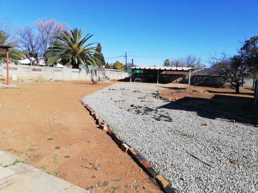 3 Bedroom Property for Sale in Wilkoppies North West